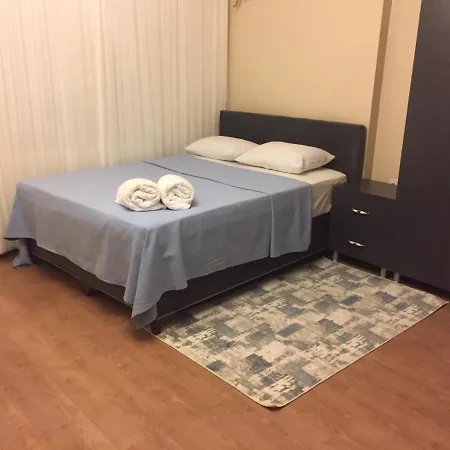 Kadikoy Mernat בית אירוח *