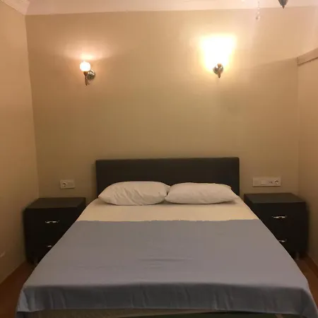 בית אירוח Kadikoy Mernat