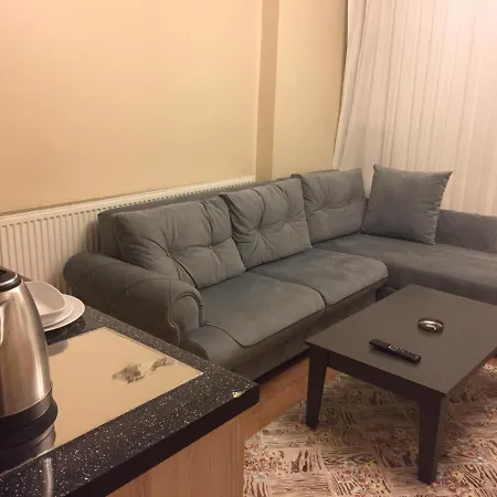Privatunterkunft Kadikoy Mernat *